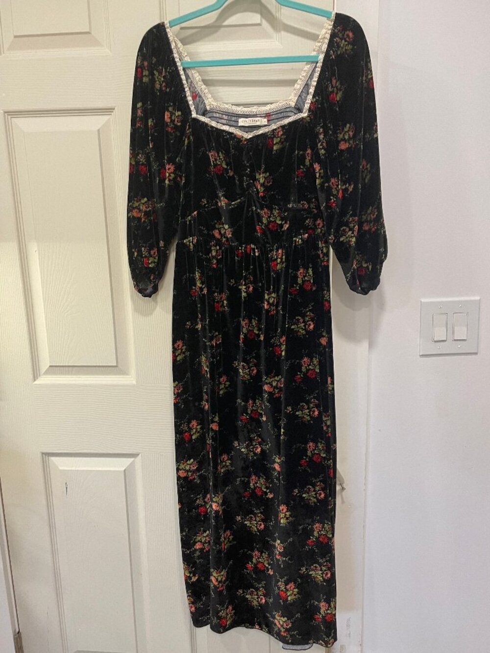 Peyton Dress Night Chrysanthemum Medium